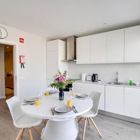 Apartment Ocean 200meters Ac Wi-fi Balcony